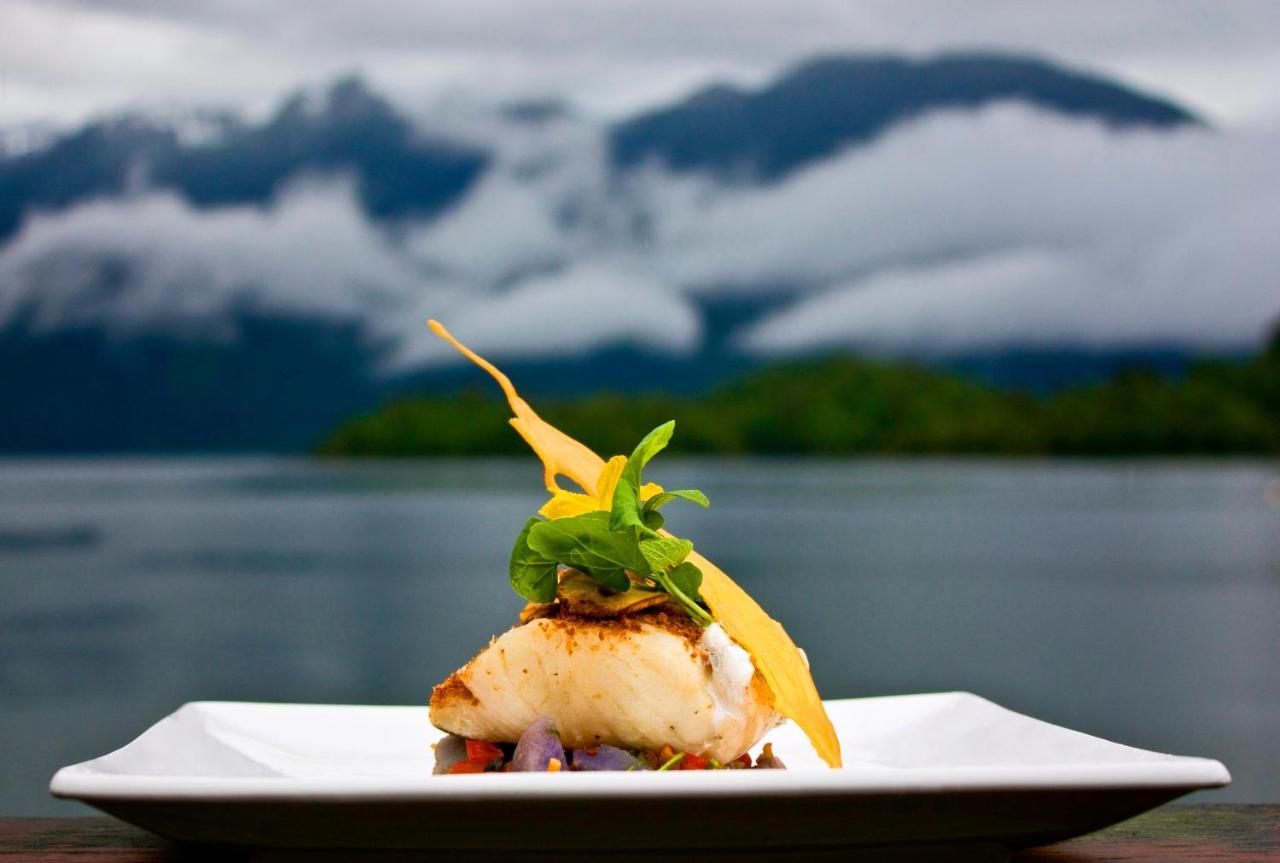 Puyuhuapi Lodge & Spa Exterior photo